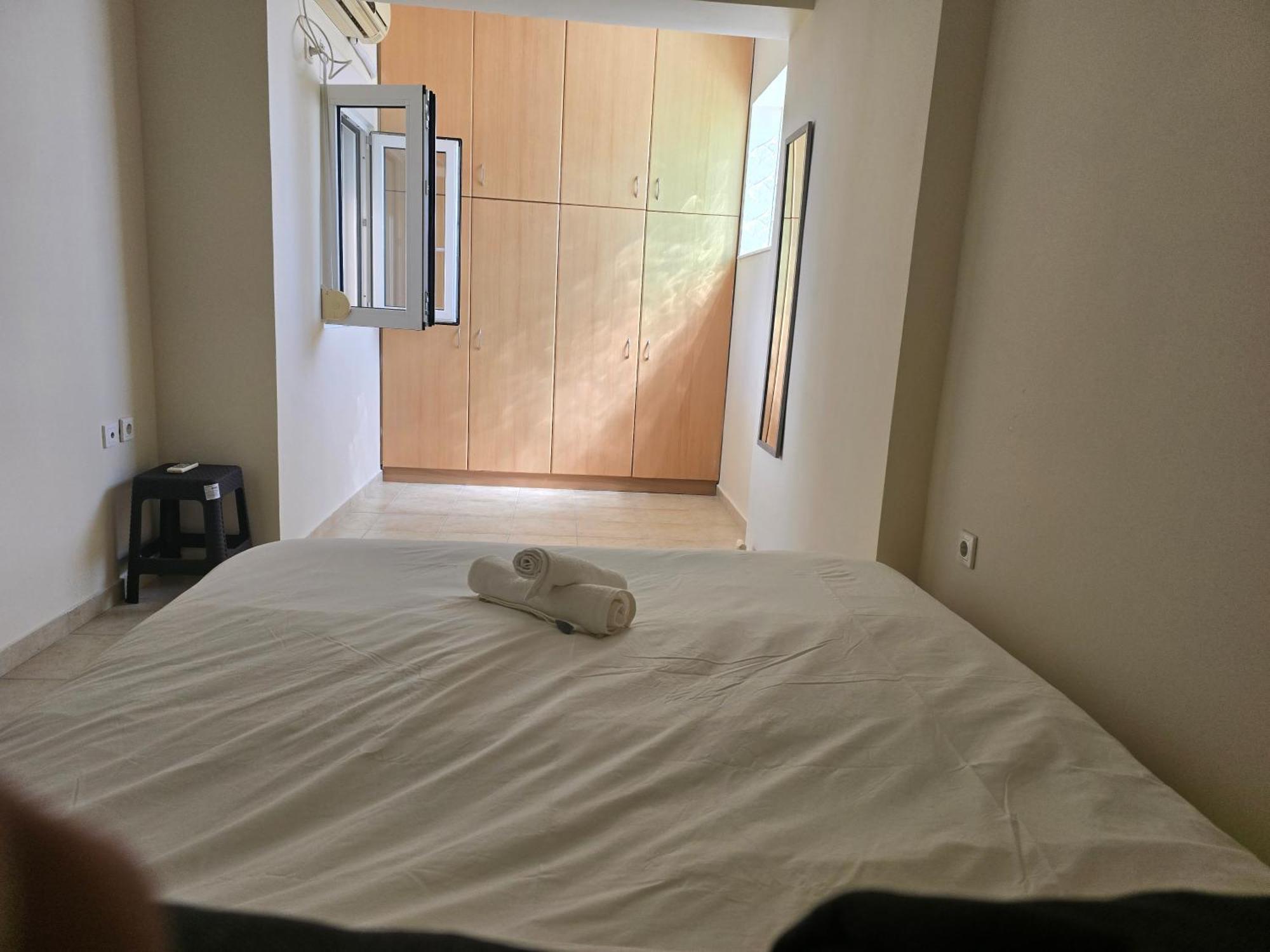 Maria Beach Apartement In Korinth! Екстериор снимка