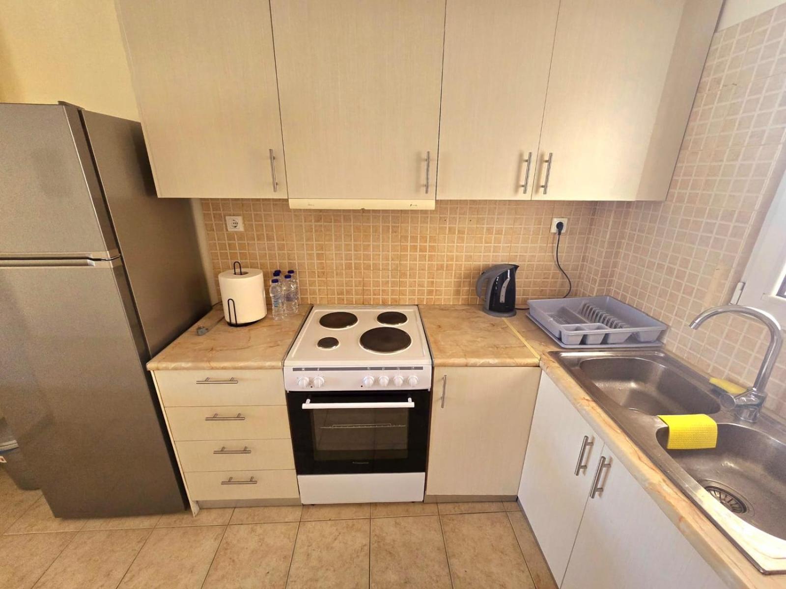 Maria Beach Apartement In Korinth! Екстериор снимка